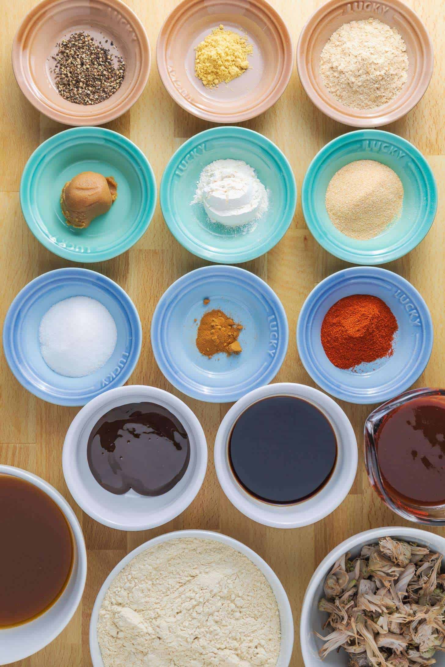 Ingredients for the seitan jackfruit vegan ribs recipe