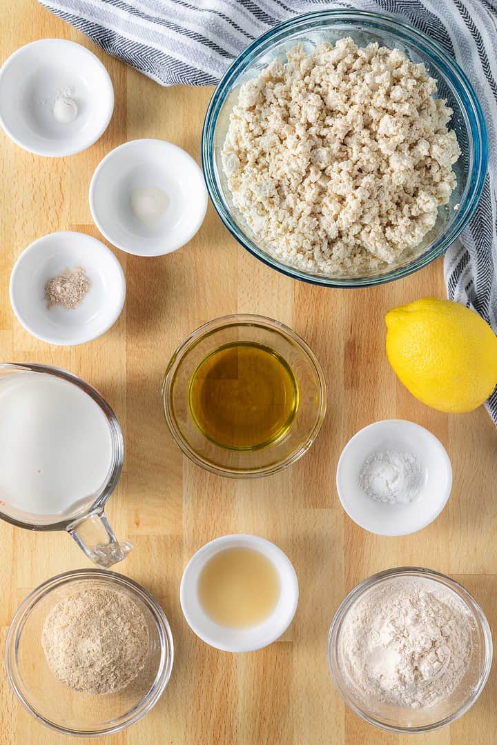 Ingredients for a vegan ricotta recipe with lactic acid