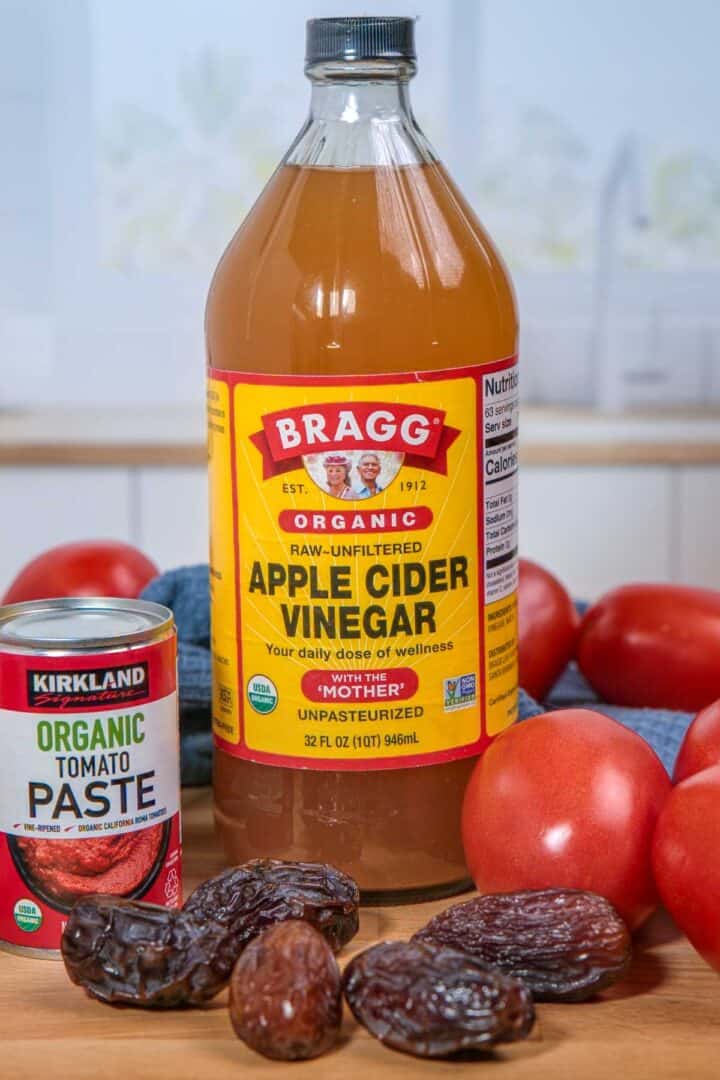 Ingredients for a homemade ketchup no sugar recipe