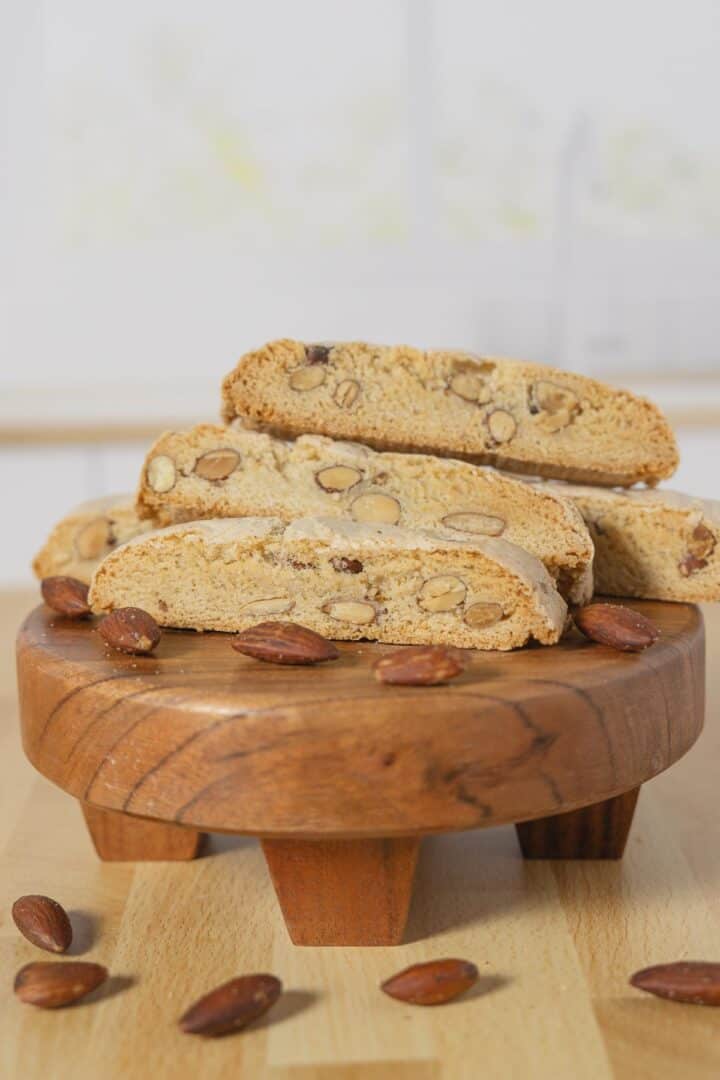 Finished vegan biscotti with roasted almonds