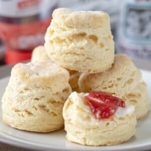 Feature image for this flaky vegan biscuits recipe